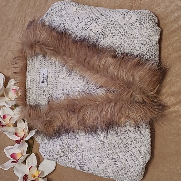 NWOT Open Front Cardigan Sweater - Picture 4 of 16